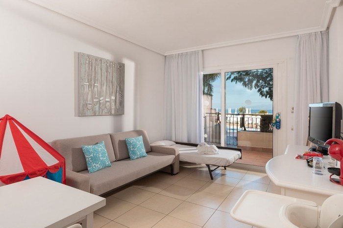 Landmar Costa Los Gigantes all inclusive packages for couples