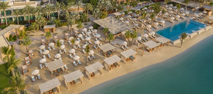 Experiences staying at luxury beach hotels