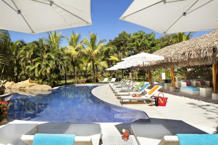 Beachfront maui mansion idesignarch jewel luxurious homes palace shore designrulz seaside residence villas Luxury beachfront hotels with stunning views